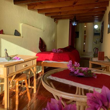 Willkommen Im Paradies - Welcome In Paradise - Bienvenidos Al Paraiso La Matanza De Acentejo Exterior photo